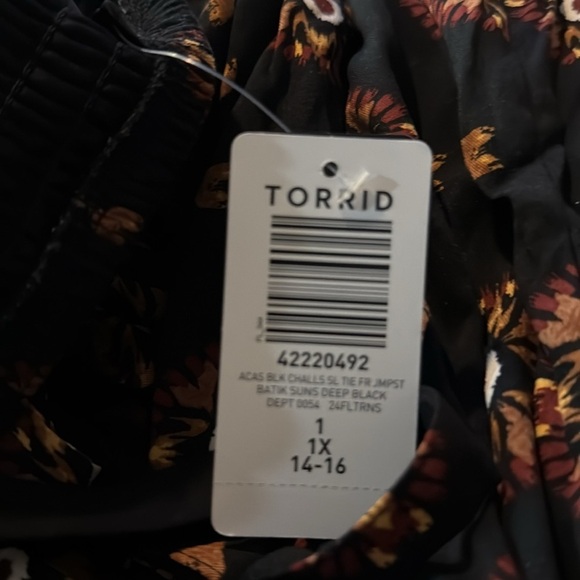 Torrid Tie Front Culotte Bohemian Batik Suns Deep Black Jumpsuit Sz 1 14-16 NWT - Picture 10 of 10